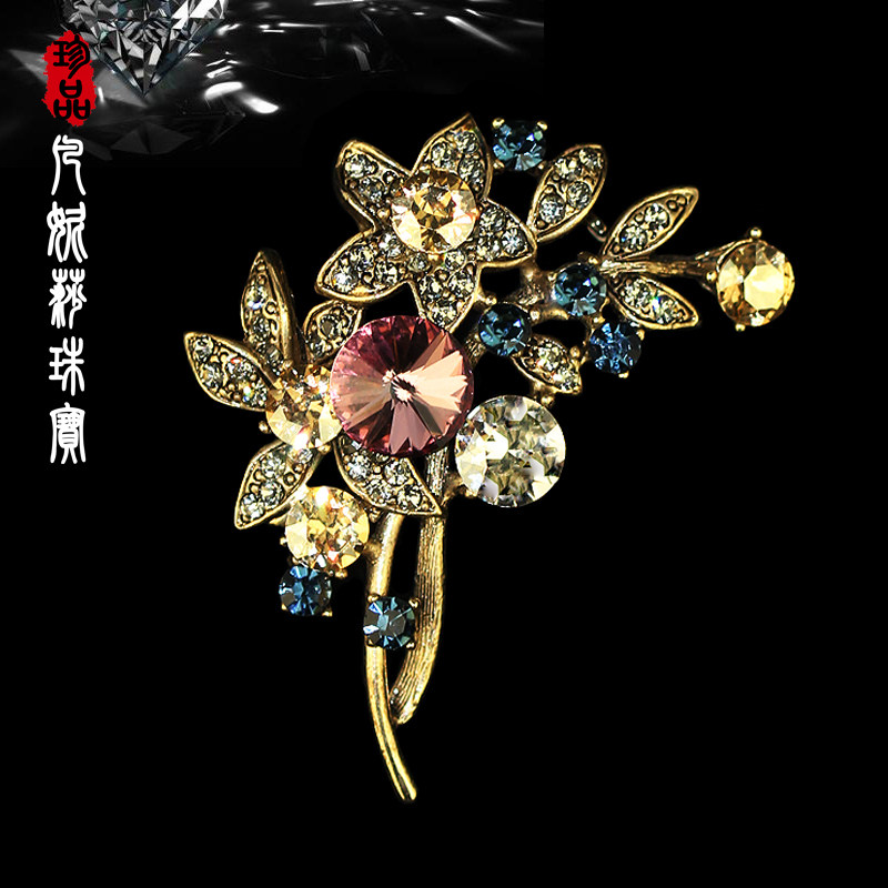 韩国进口复古精致捧花大衣胸针