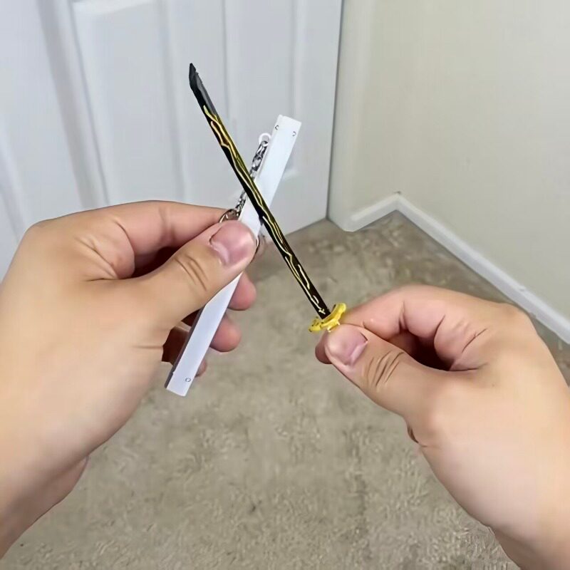 鬼灭之刃恋柱日轮刀书包挂件金属香奈乎甘露寺蜜璃蝴蝶忍富冈义勇