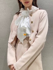 反季折扣!真Y!断货王!小香风 手工钩花编织针织外套+台型半裙