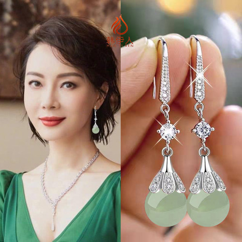 轻奢高级感玛瑙玉髓耳环女