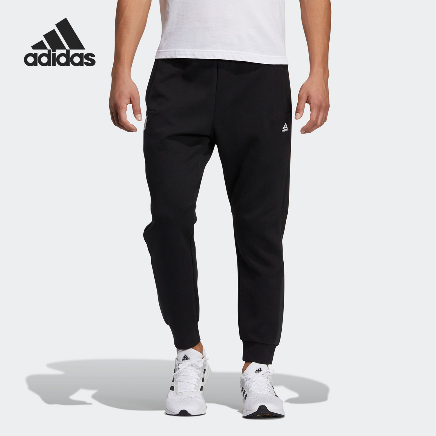 阿迪达斯男子运动裤宽松