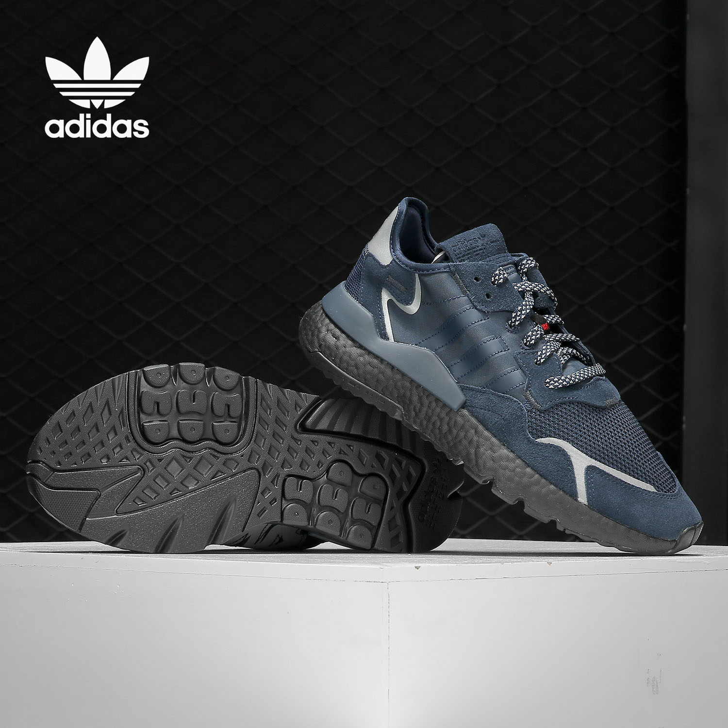 adidas/阿迪达斯正品三叶草nite jogger新款男女休闲经典鞋ee5858