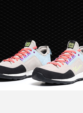 Adidas/阿迪达斯正品新款 FIVE TENNIE女子户外鞋 BC0933  BC0876