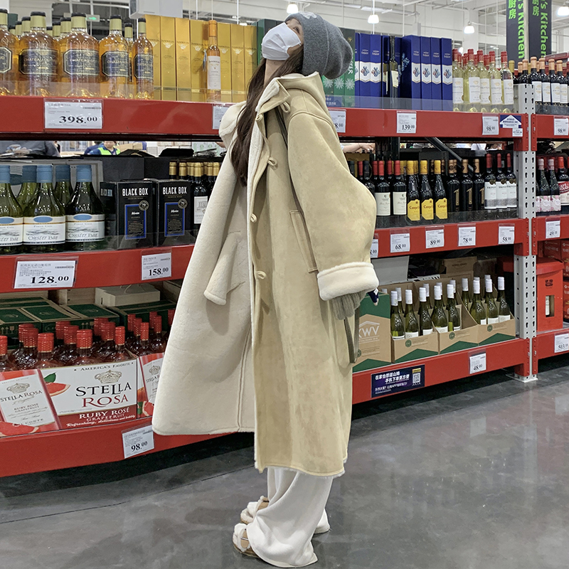 新品现货附买家秀高品质澳羊绒皮毛一体大衣2C075-216-P205K298，女装皮草，菡迪欧娜