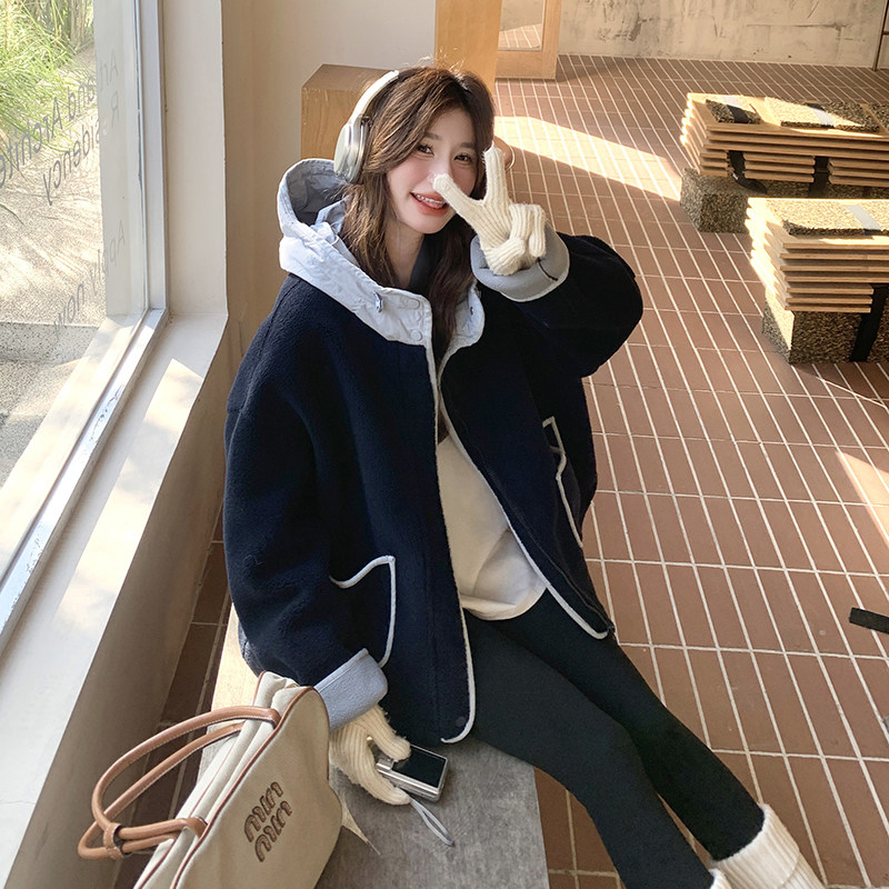 新品藏蓝色拼色皮毛一体外套2C075-2025-P185-K268,女装短外套,2C075