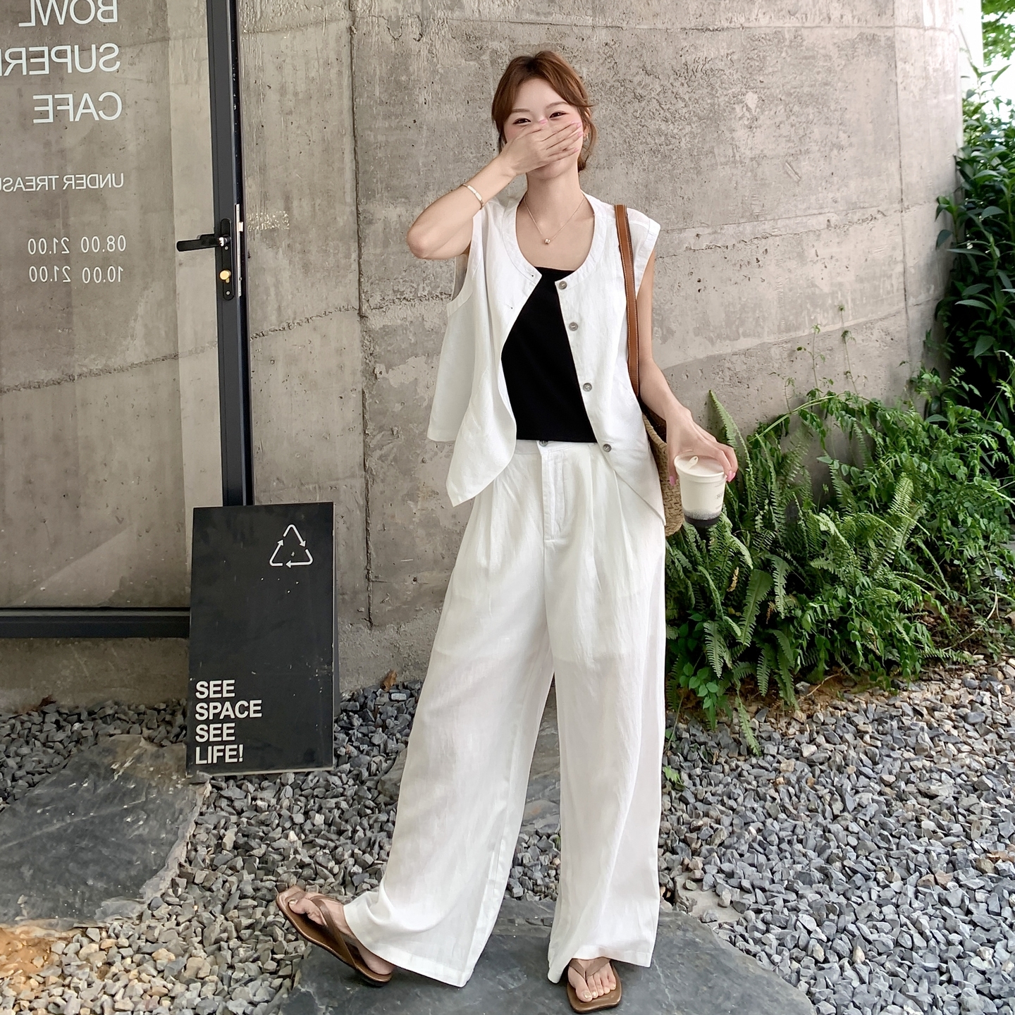 新品主推现货老钱风马甲+阔腿裤两件套2C075-P175-K258，女装套装/套裙，菡迪欧娜