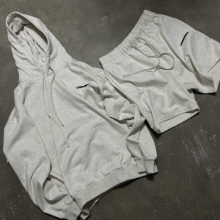 LIFEGOESON Oatmeal Loungewear Set燕麦色卫衣短裤套装 挑脚工艺