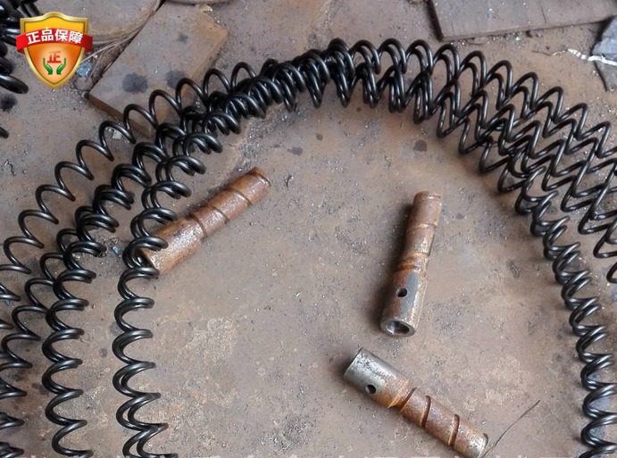 厂价促销塑料颗粒粉末上料机不锈钢碳钢扁圆丝弹簧尼龙管塑机配件