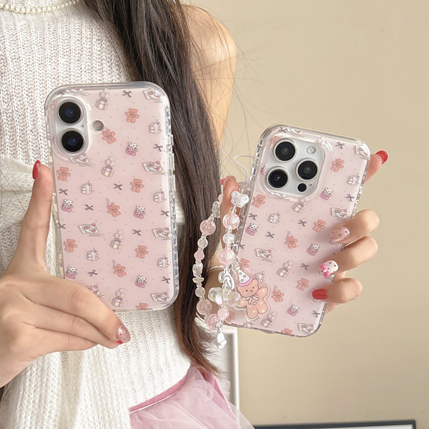 宁宁 可爱满屏气球礼盒小熊链条挂件双层女iPhone16ProMobileCase
