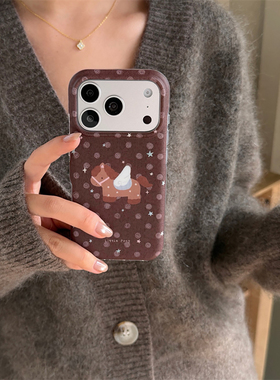 宁宁 复古棕可爱波点小飞马带毛球挂饰女iPhone17Pro Mobile Case