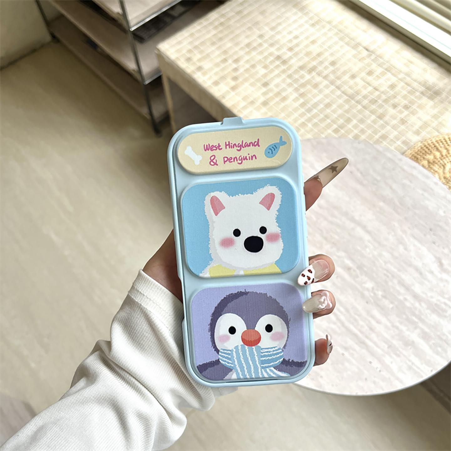 宁宁 可爱企鹅西高地翻盖折叠支架皮质女iPhone17Pro Mobile Case