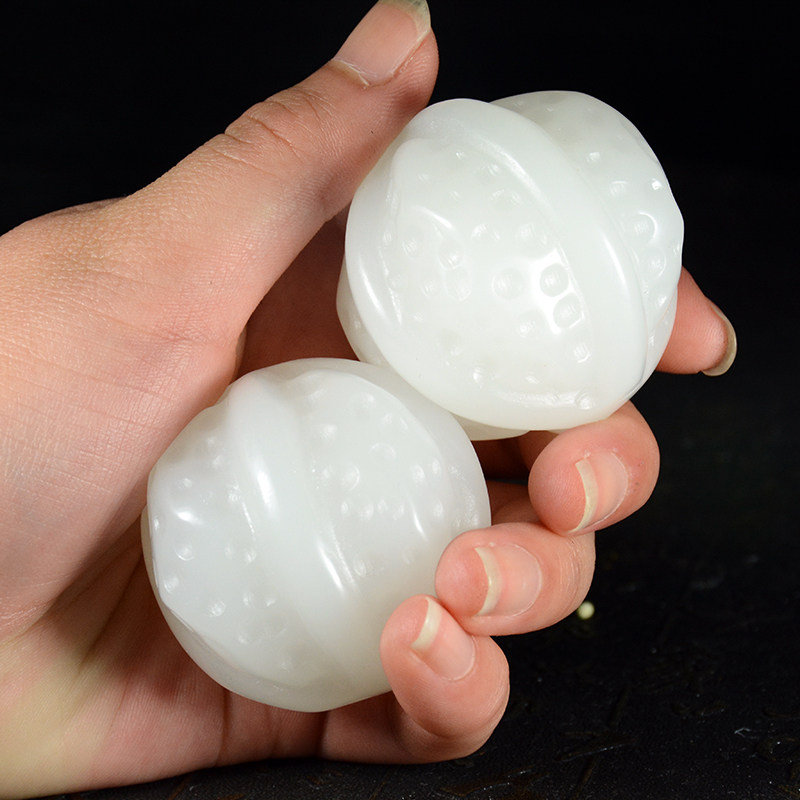 新疆和田玉核桃手把件白玉核桃把件手溜球羊脂白玉健身球手把玩件