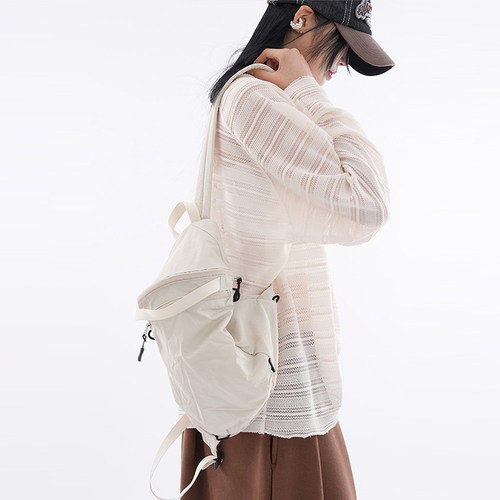 Raucohouse韩代复古双肩背包