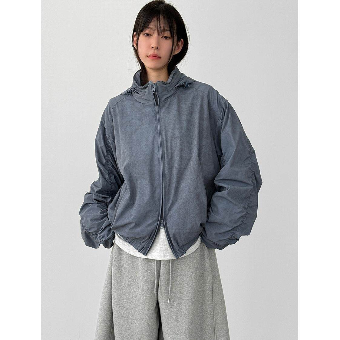 韩代26 hooded shirring sleeve windbreaker (unisex)堆堆袖外套