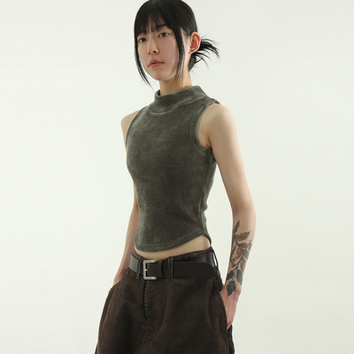 Localmansion韩代复古半高领背心