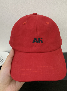 秋风红叶~四季款百搭红色显白棒球帽女韩版显脸小大头围鸭舌帽男