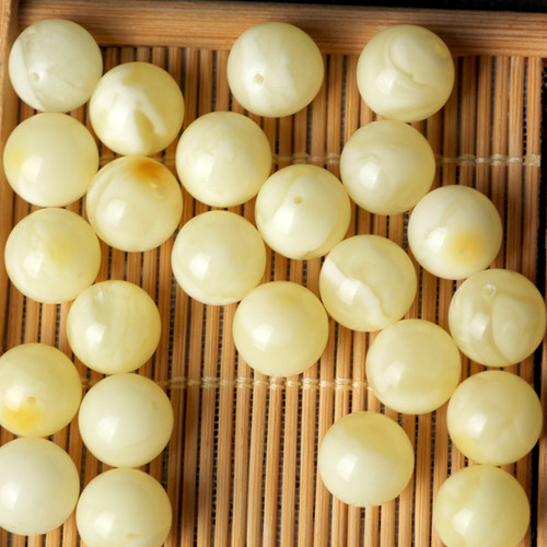 圆珠散单颗手串配饰白花天然蜜蜡