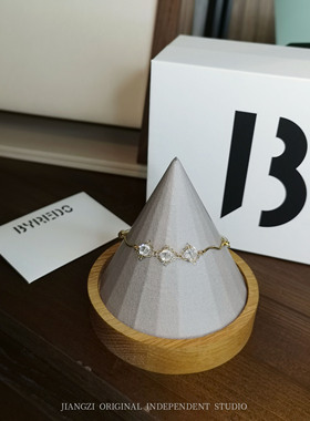 独家美国不褪色防过敏水晶手链