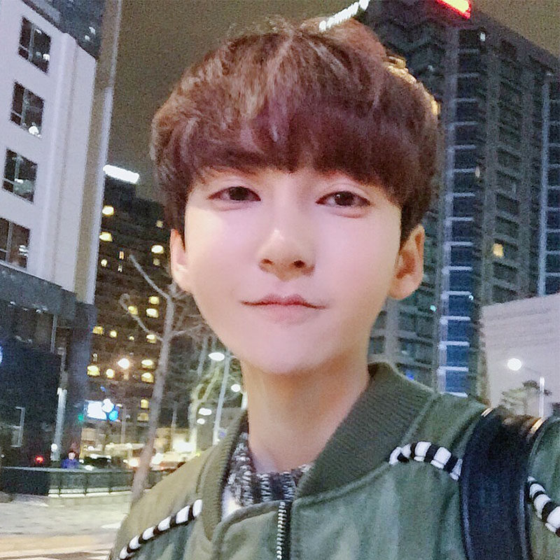 Perruque 8090 cheveux raides Court - Ref 2608574 Image 5