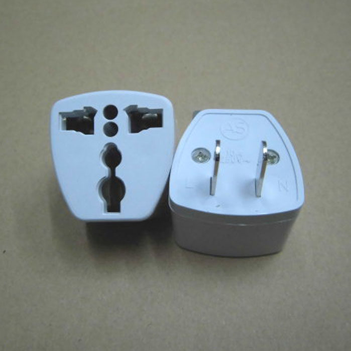 旅游转换插座 两项转三项插座 英规母座对中规插头