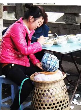 四川宝宝背兜纯手工竹编婴儿竹背篓四季通用透气方便背娃娃背筐