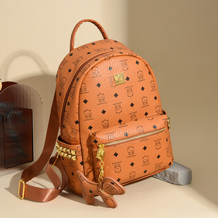 小熊背包女双肩包2025新款包包大容量夏季超火百搭小背包旅游轻便