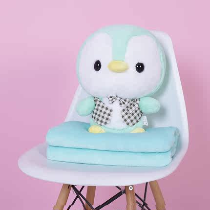 企鹅多功能午睡枕头抱枕被子两用可爱卡通办公室汽车靠垫珊瑚绒被