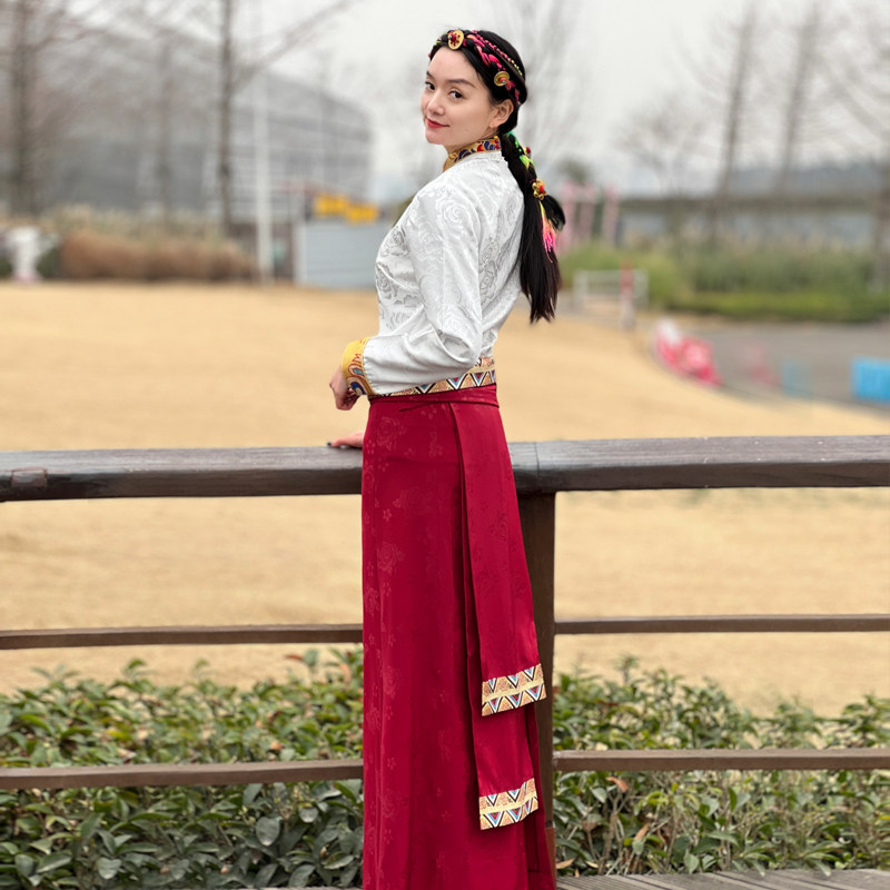 藏式半身裙夏锅庄金边臧裙西藏服女藏装藏族裹裙不丹长裙博拉民族