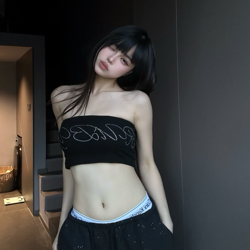 Ruby烫钻抹胸短款松紧带修身显瘦辣妹短上衣