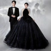 影楼主题服装 情侣写真拍照摄影内景礼服黑色拖尾花朵挂脖美背婚纱