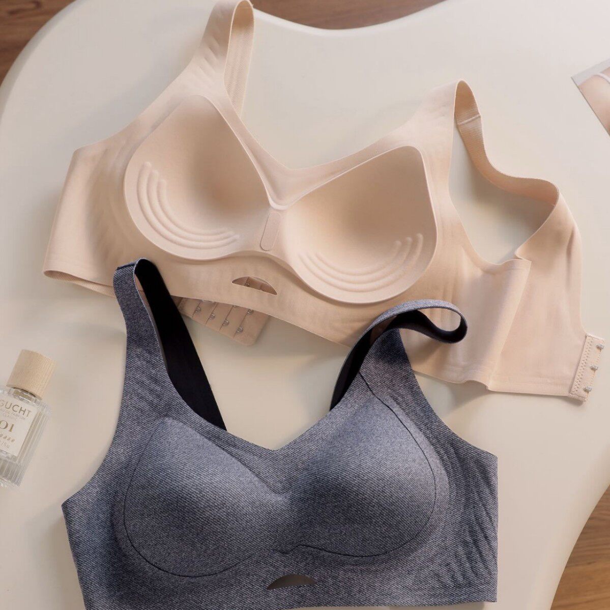 新品牛仔面料内衣女无痕果冻胶提拉薄款胸罩固定乳胶杯调整型文胸