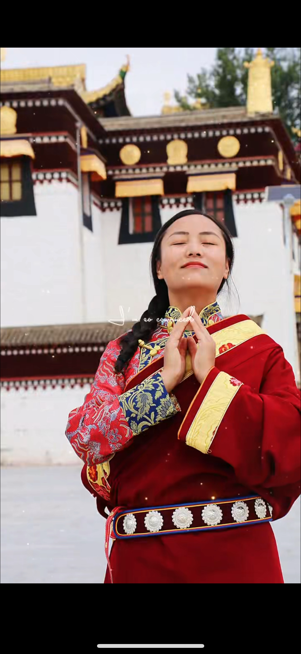 安多姑娘推荐藏红色垂感金边藏袍传统生活演出拍摄都可