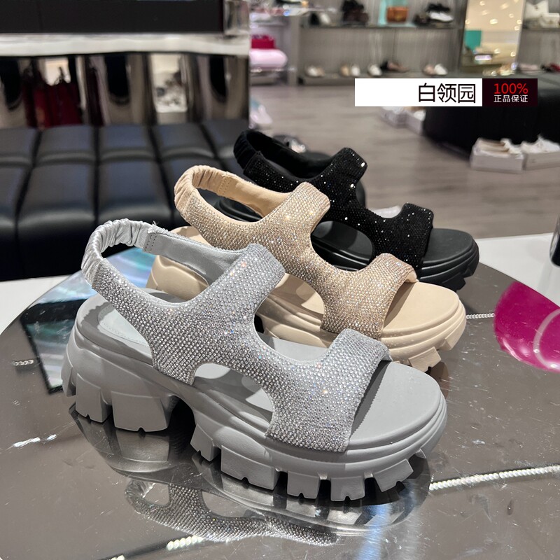 思加图厚底水钻露趾休闲凉鞋女图片