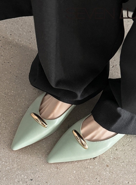 SEVEN LUNA~国内正品2026春季法式简约风通勤平底单鞋女SLWC934