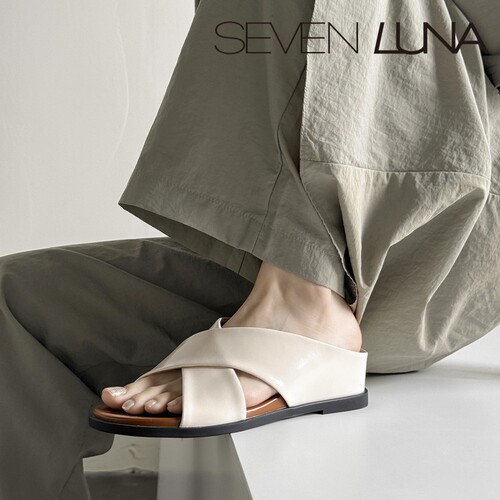 SEVEN LUNA~国内正品2026夏季简约风一字拖厚底休闲凉鞋女SLDQ353