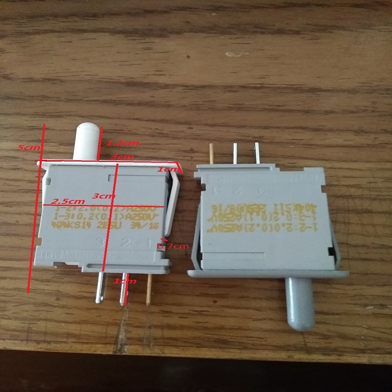 适用于博世西门子三门对开门冰箱配件门灯电源伸缩开关