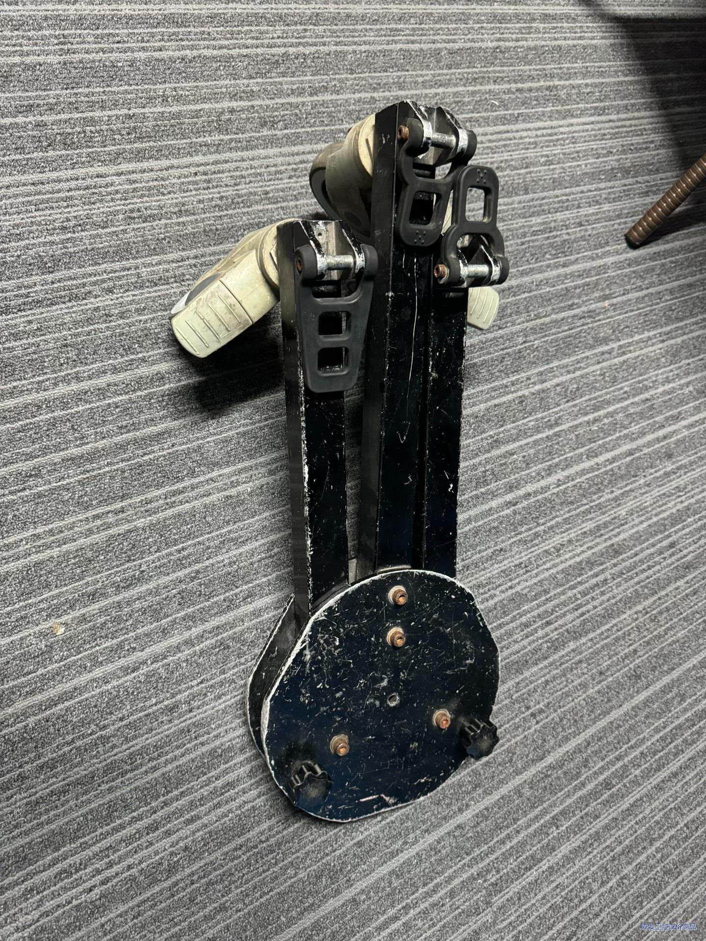 三脚架滑轮伟峰专业摄像机脚架滑轮摇臂滑轮 脚轮包邮议价商品