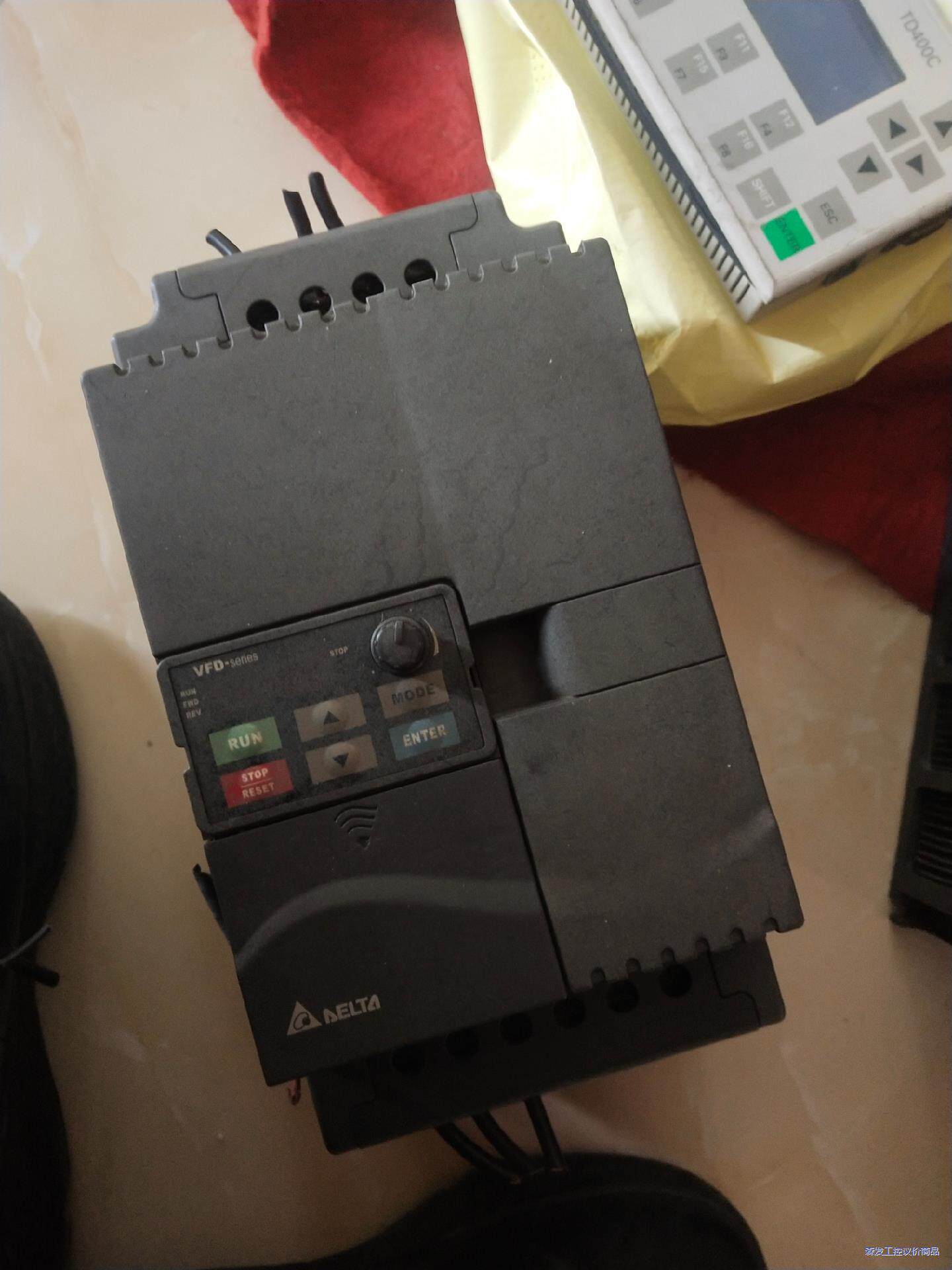 台达变频器11KW,380V供电，VFD110E43A,议价商品