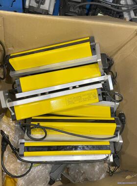 安全光栅，YKB20-10N-R,,,带安装座128 一套，议价商品