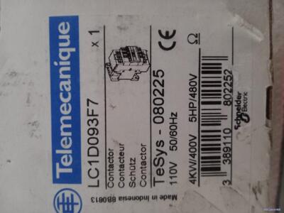 施耐德接触器LC1D093 F7  全新进口带包装，实图拍摄议价商品
