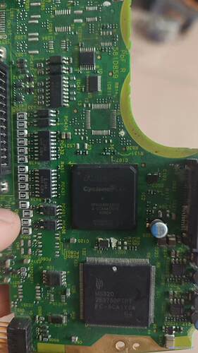 出一片拆机阿尔特拉EP4CE40F23i7N，成色看图，15议价商品