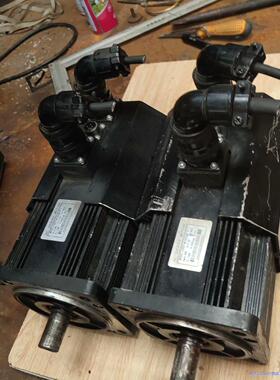 赛孚德SERVODE，3千瓦两台，电机两台，正常拆机原装伺服议价商品