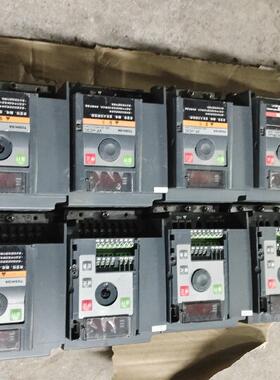 东芝变频器 型号VFNC3C-4022P，2.2KW，380议价商品