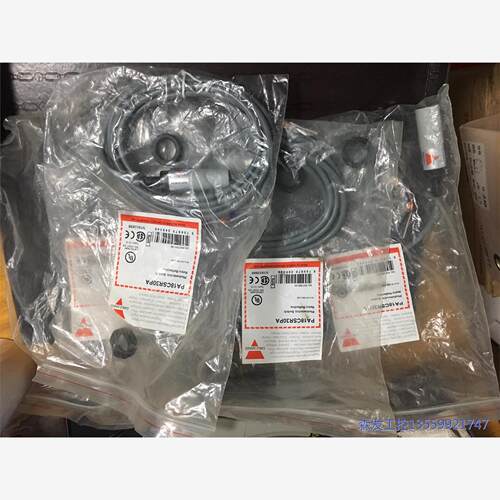 议价商品全新原装 光电开关 佳乐 PA18CSR30PA全新未使用， 0513