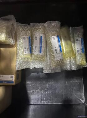 MXQ8A-40ZN PCS 3议价商品