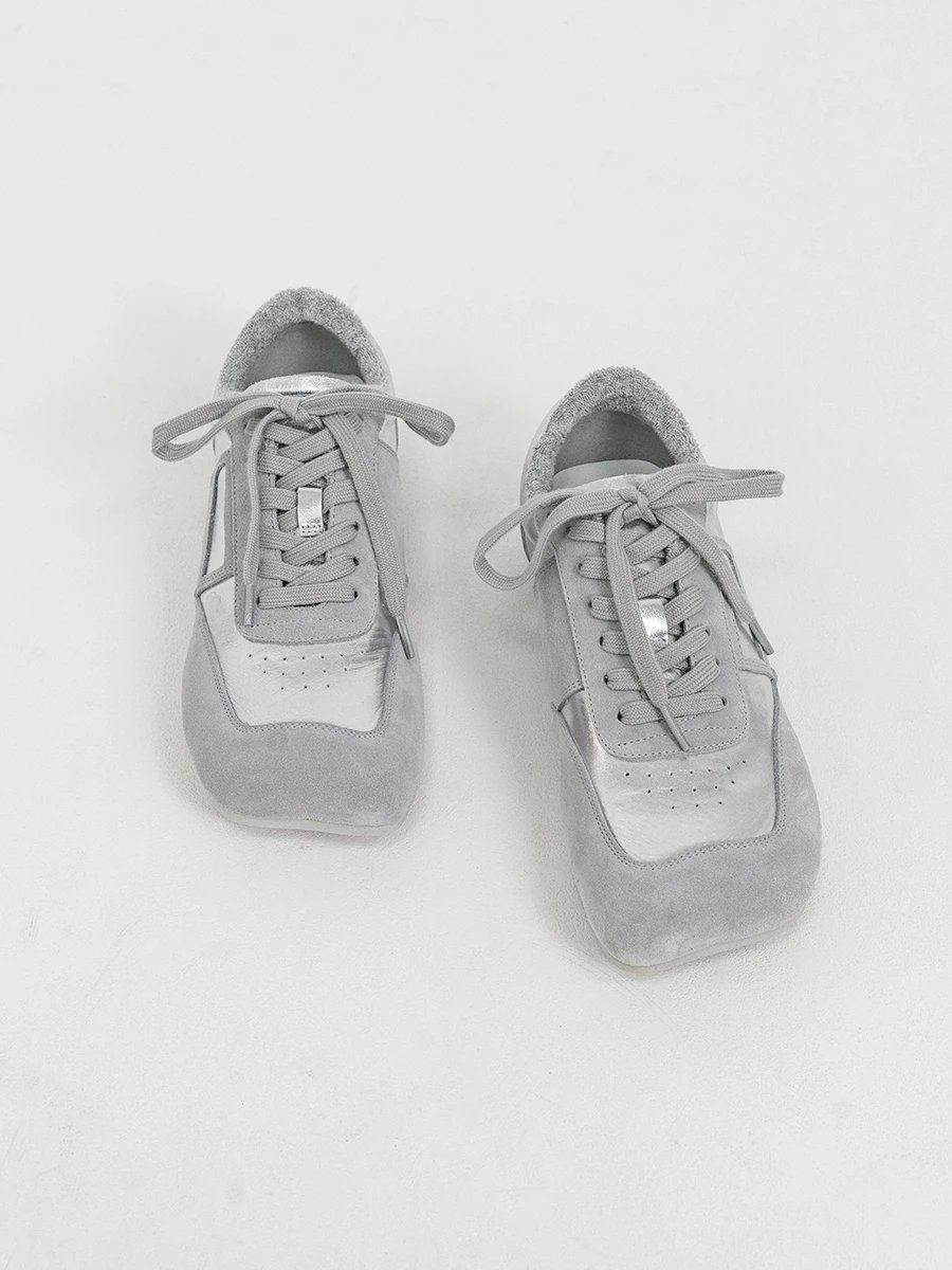 定制牛猄内里毛巾布 结构化覆盖缓震平底系带超柔软休闲运动鞋