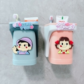 儿童磁吸漱口杯刷牙杯子女宝宝牙膏牙刷置物架免打孔卡通壁挂男孩