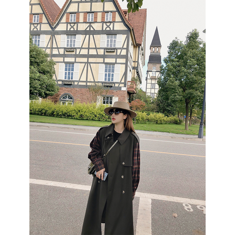 格纹拼接高级气质长款显高风衣