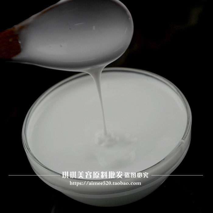 洛依贝oem加工积雪草注颜修护乳液1000g亮白保湿控油舒缓紧致