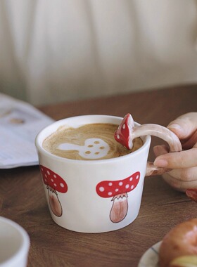 复古可爱手绘釉下彩立体蘑菇马克杯咖啡杯拿铁杯早餐杯挂耳杯礼物